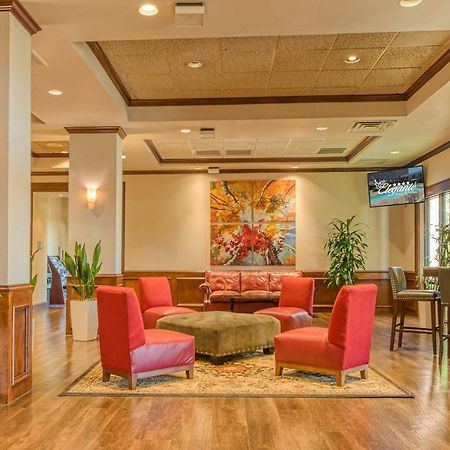 Mcm Elegante Hotel And Suites - Даллас Экстерьер фото